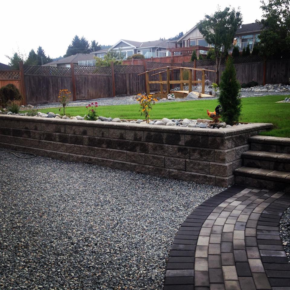 Vos Landscapes | 2739 Camcrest Dr, Nanaimo, BC V9T 4W4, Canada | Phone: (778) 269-2802