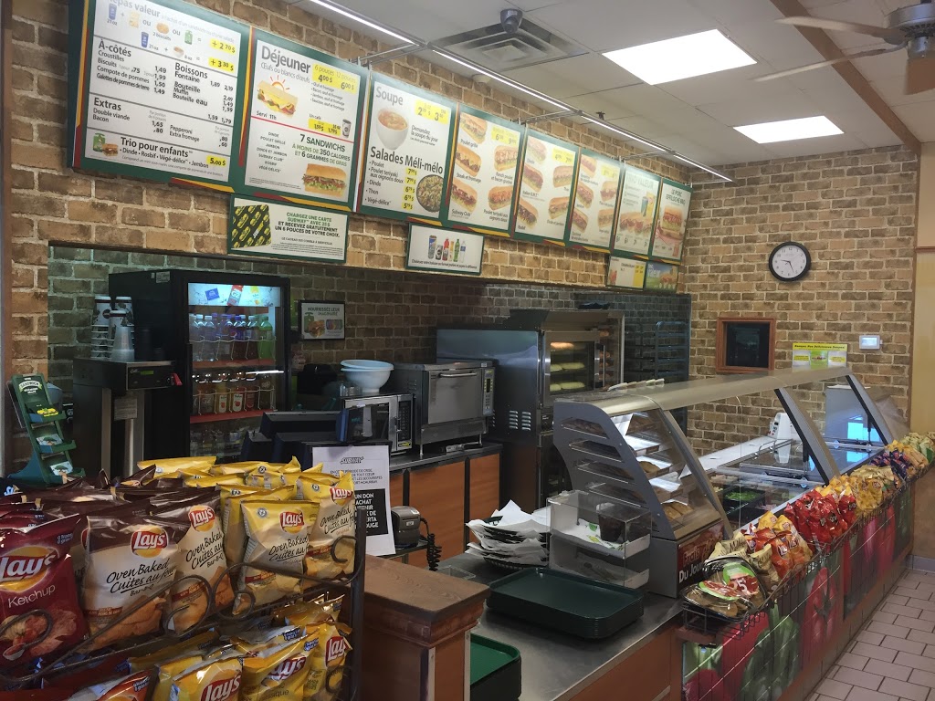 Restaurant SUBWAY | 1436 Av Victoria, Greenfield Park, QC J4V 1M7, Canada | Phone: (450) 466-4948