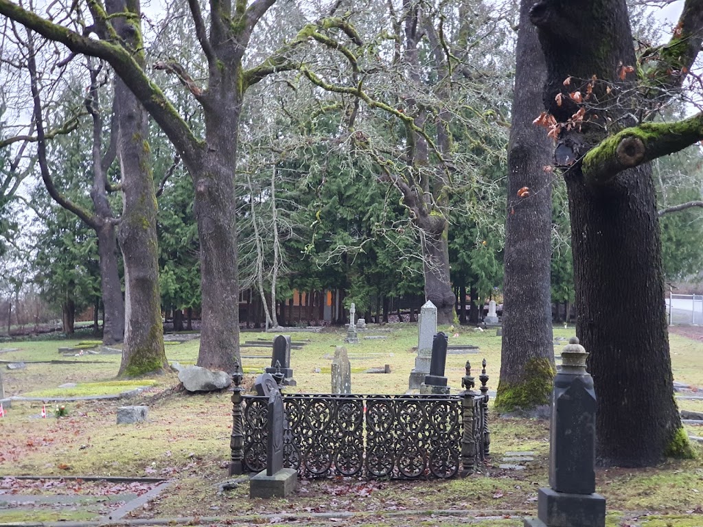 St. Andrews Cemetery | Courtenay, BC V9N 3S6, Canada | Phone: (250) 334-4331