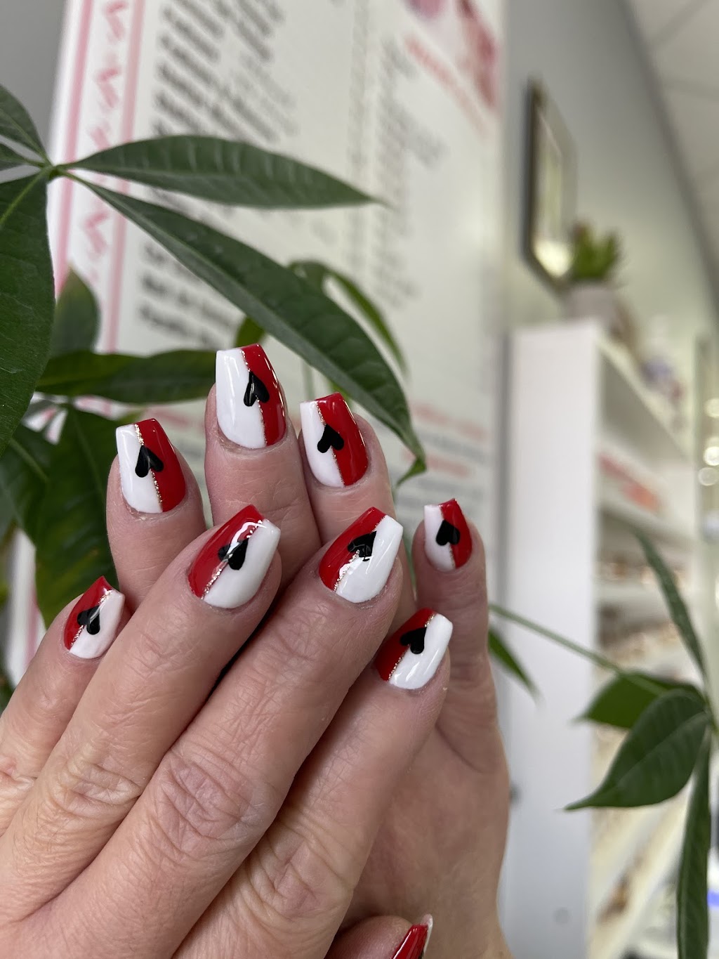 Lovely Nail Salon | 3020 22 St, Red Deer, AB T4R 3J5, Canada | Phone: (403) 348-8288
