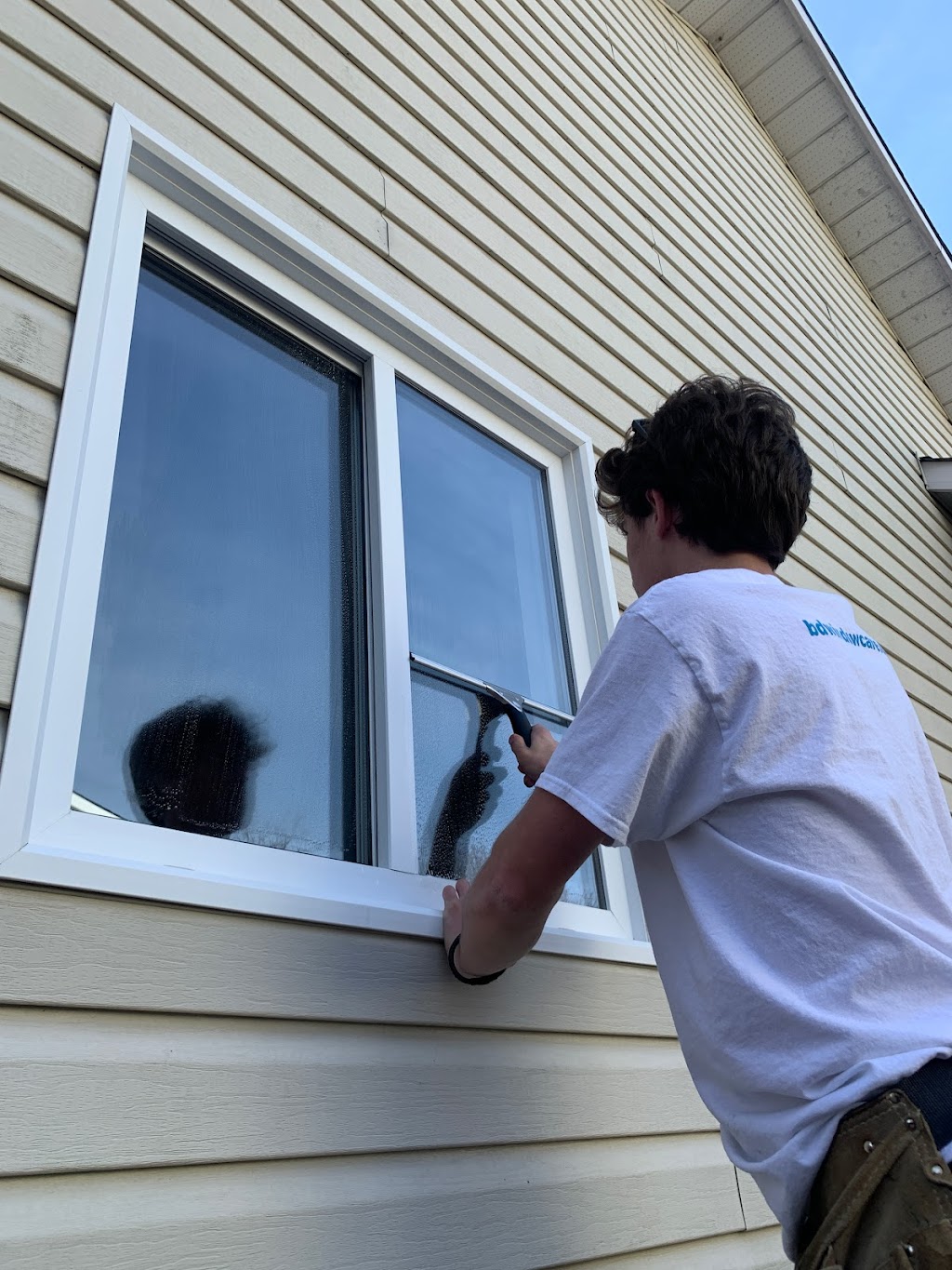 Ottawa Window Cleaners | 26 Hampel Crescent, Stittsville, ON K2S 1E4, Canada | Phone: (613) 795-2232