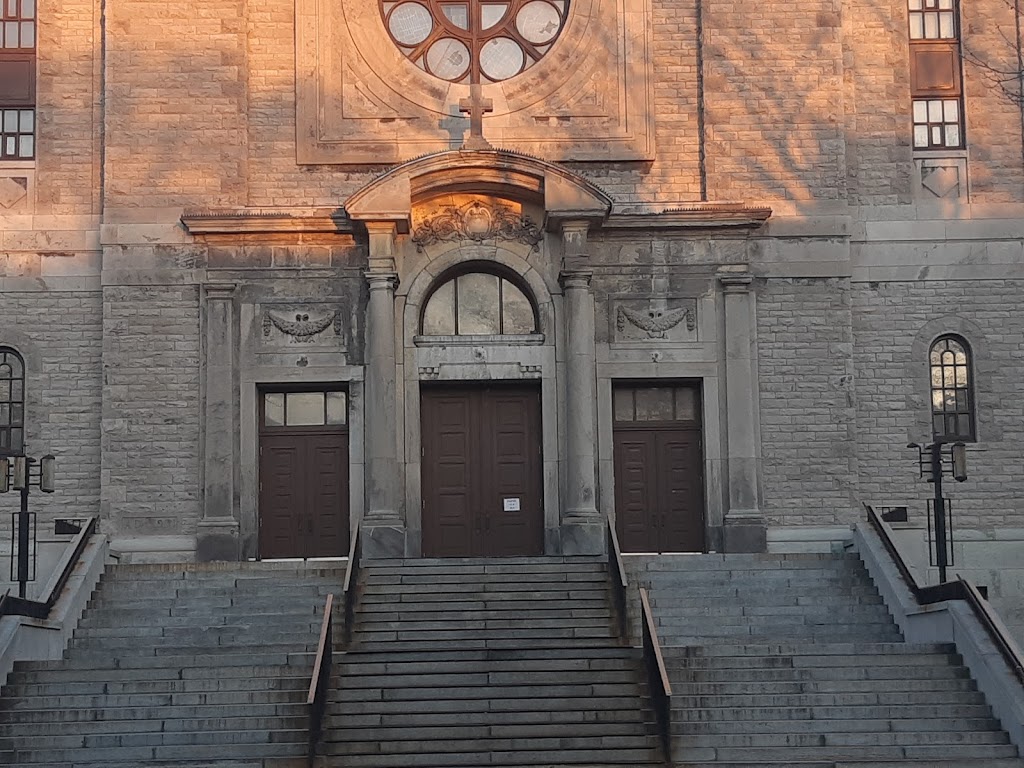 Saint-Mark Catholic Church | 1G5, 2600-2602 Rue Beaubien E, Montréal, QC H1Y 1G5, Canada | Phone: (514) 722-5652