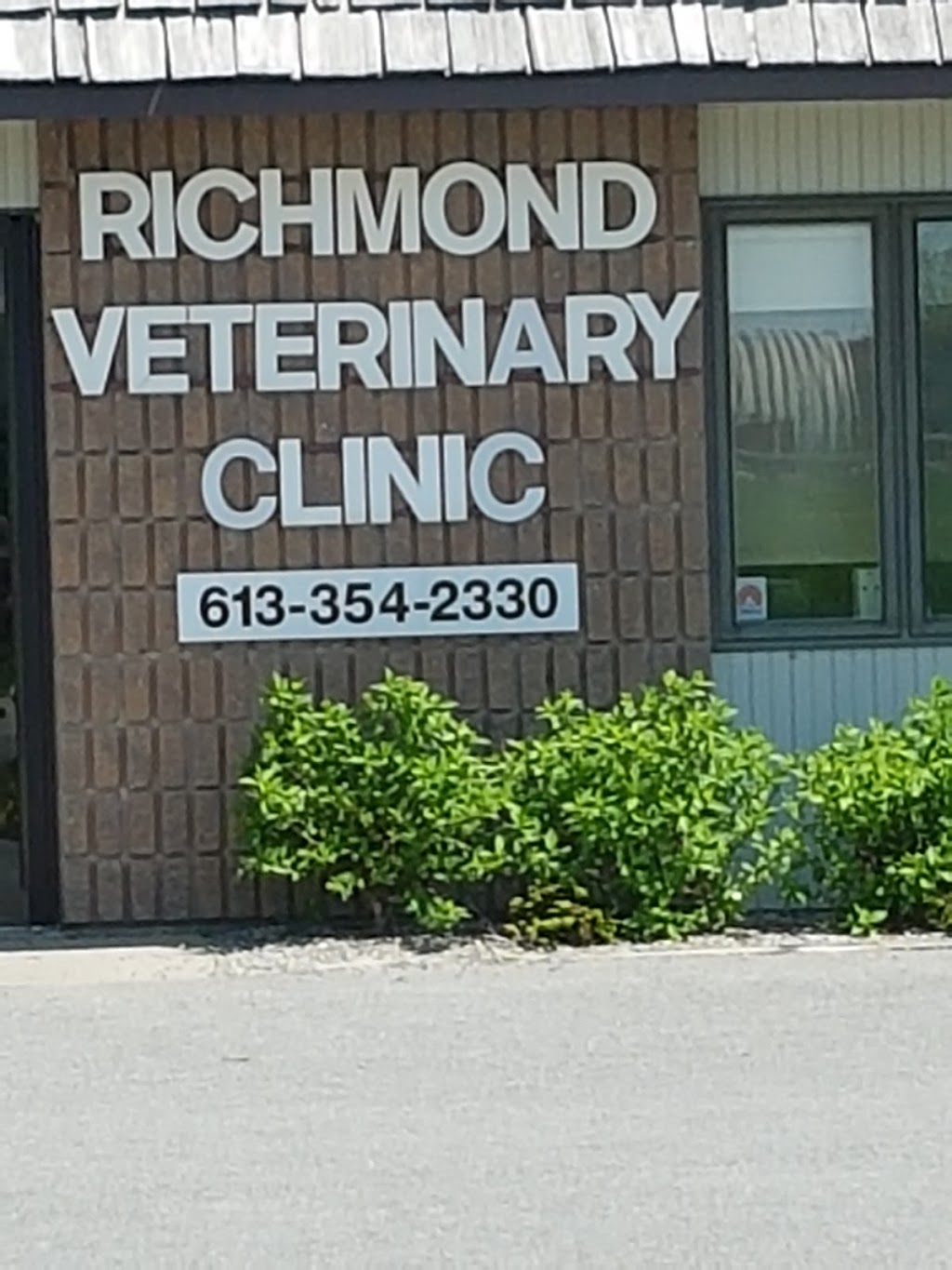 Richmond Veterinary Clinic | 203 Richmond Blvd, Napanee, ON K7R 3Z9, Canada | Phone: (613) 354-2330