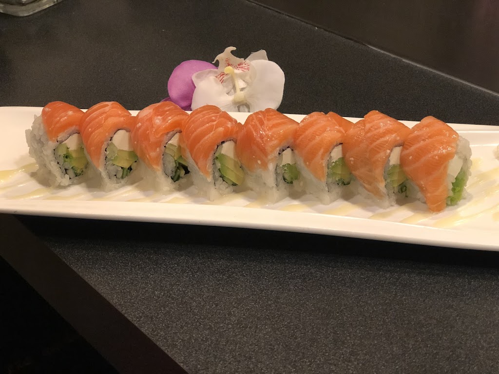 Gon Sushi | 5725 Vedder Rd #23, Chilliwack, BC V2R 3N4, Canada | Phone: (604) 858-2939