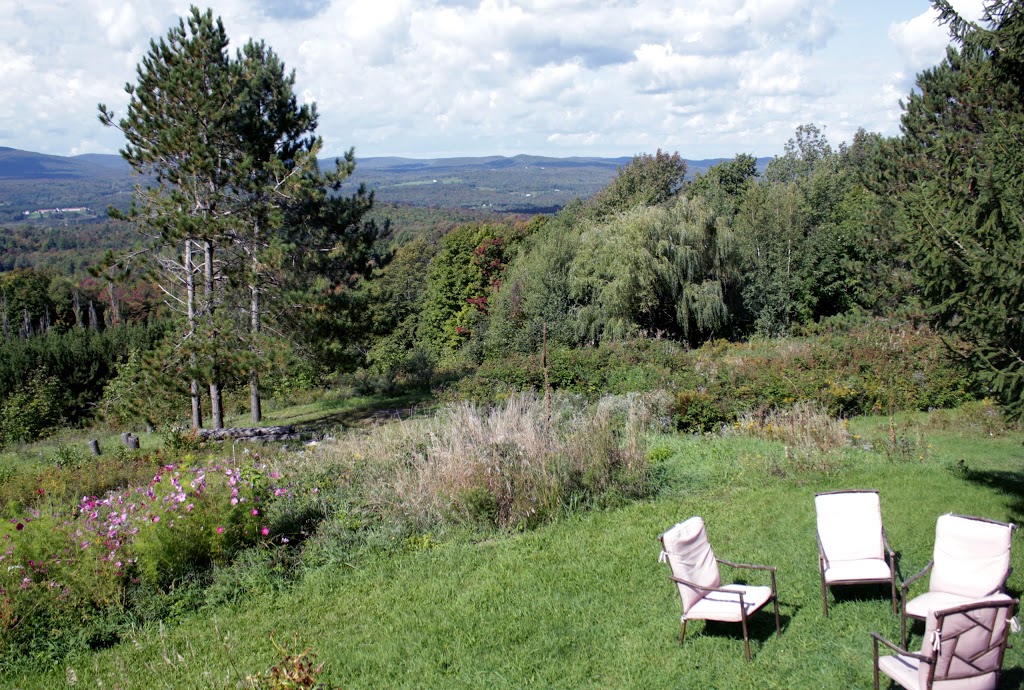 Au tournant du Coeur | 1738 Route Scenic, Sutton, QC J0E 2K0, Canada | Phone: (450) 521-0076