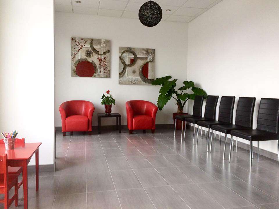 Clinique dentaire St-Louis-de-Gonzague | DR SIMON FOURNIER, dmd | 200-29 Rue du Pont, Saint-Louis-de-Gonzague, QC J0S 1T0, Canada | Phone: (450) 370-3335