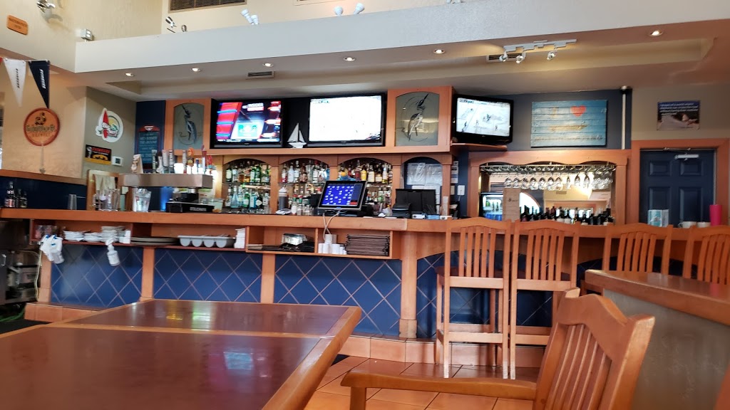 Outboard Waterfront Pub | 7673 Okanagan Landing Rd, Vernon, BC V1H 1G9, Canada | Phone: (778) 475-5981