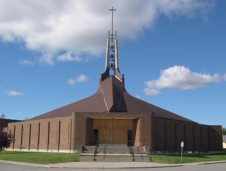 St. Isidore Presbytery | 108 Rue des Ormes, Chicoutimi, QC G7H 3K5, Canada | Phone: (418) 549-2371