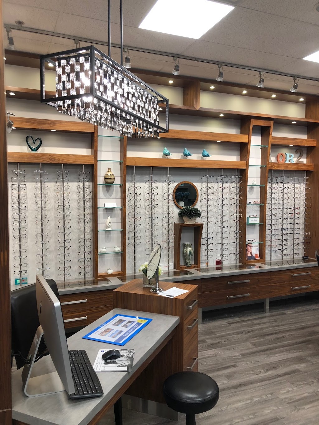 Cowichan Eyecare | 2-2755 Beverly St, Duncan, BC V9L 6X2, Canada | Phone: (250) 748-3937