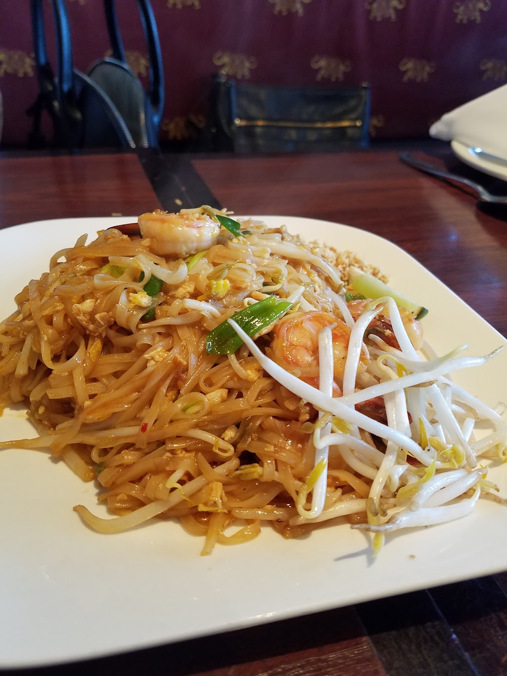 Grimsby Thai | 155 Main St E #103, Grimsby, ON L3M 1P2, Canada | Phone: (905) 309-8884