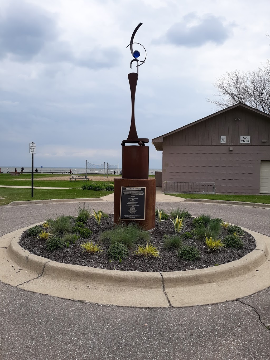 Harrison Township Waterfront Park | 34890 Jefferson Ave, Harrison Charter Township, MI 48045, USA | Phone: (586) 466-1445