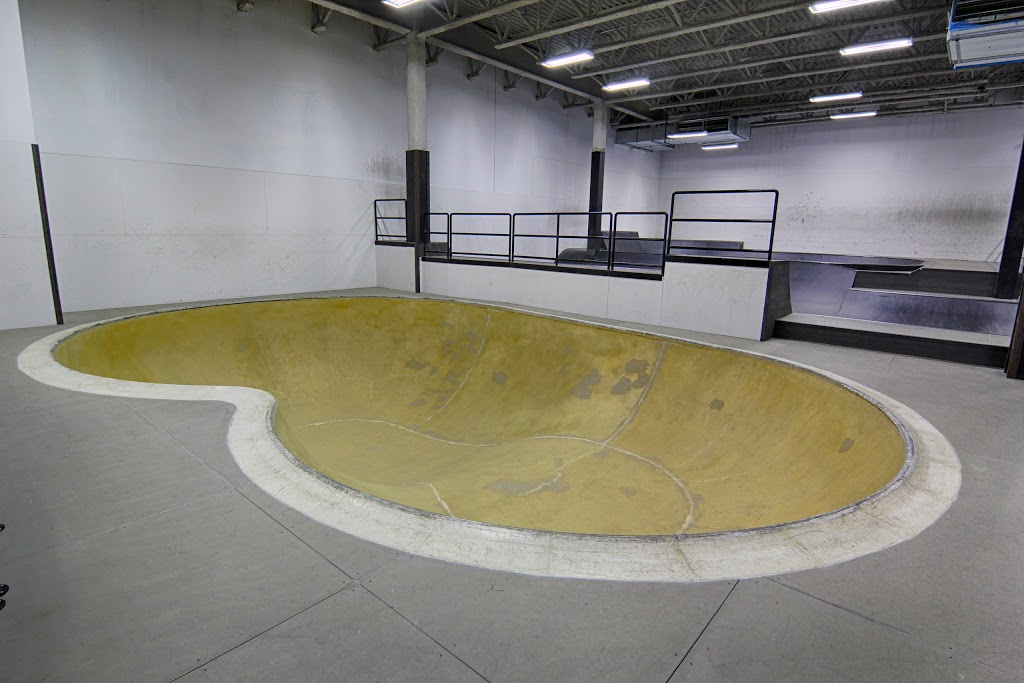 Spin Skatepark / Skateshop | 9520 Boulevard Leduc #05, Brossard, QC J4Y 0B3, Canada | Phone: (450) 890-9520