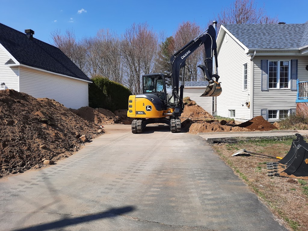 Excavation & Déneigement | Entreprises J.B | 107 Rue du Boisé, Saint-Colomban, QC J5K 2N9, Canada | Phone: (450) 821-4833