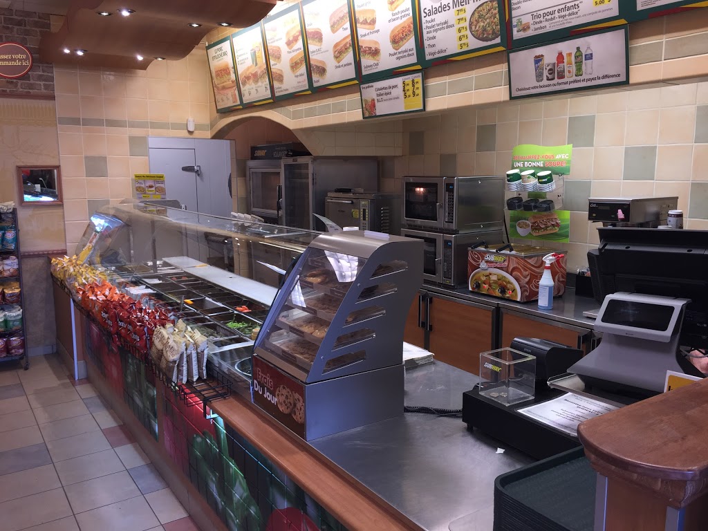 Restaurant SUBWAY | 2765 Rue Sherbrooke E, Montréal, QC H2K 1G9, Canada | Phone: (514) 525-6345