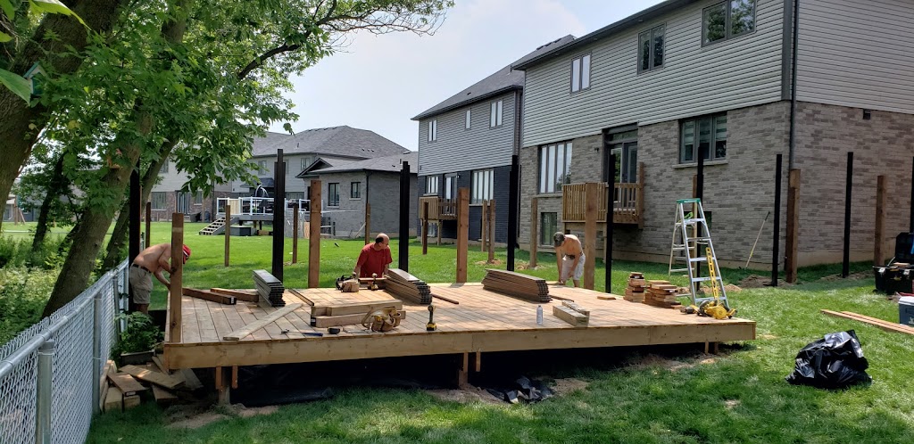 Post Holes Fences and Decks | 105 Colborne St W, Brantford, ON N3T 1K8, Canada | Phone: (519) 209-1096