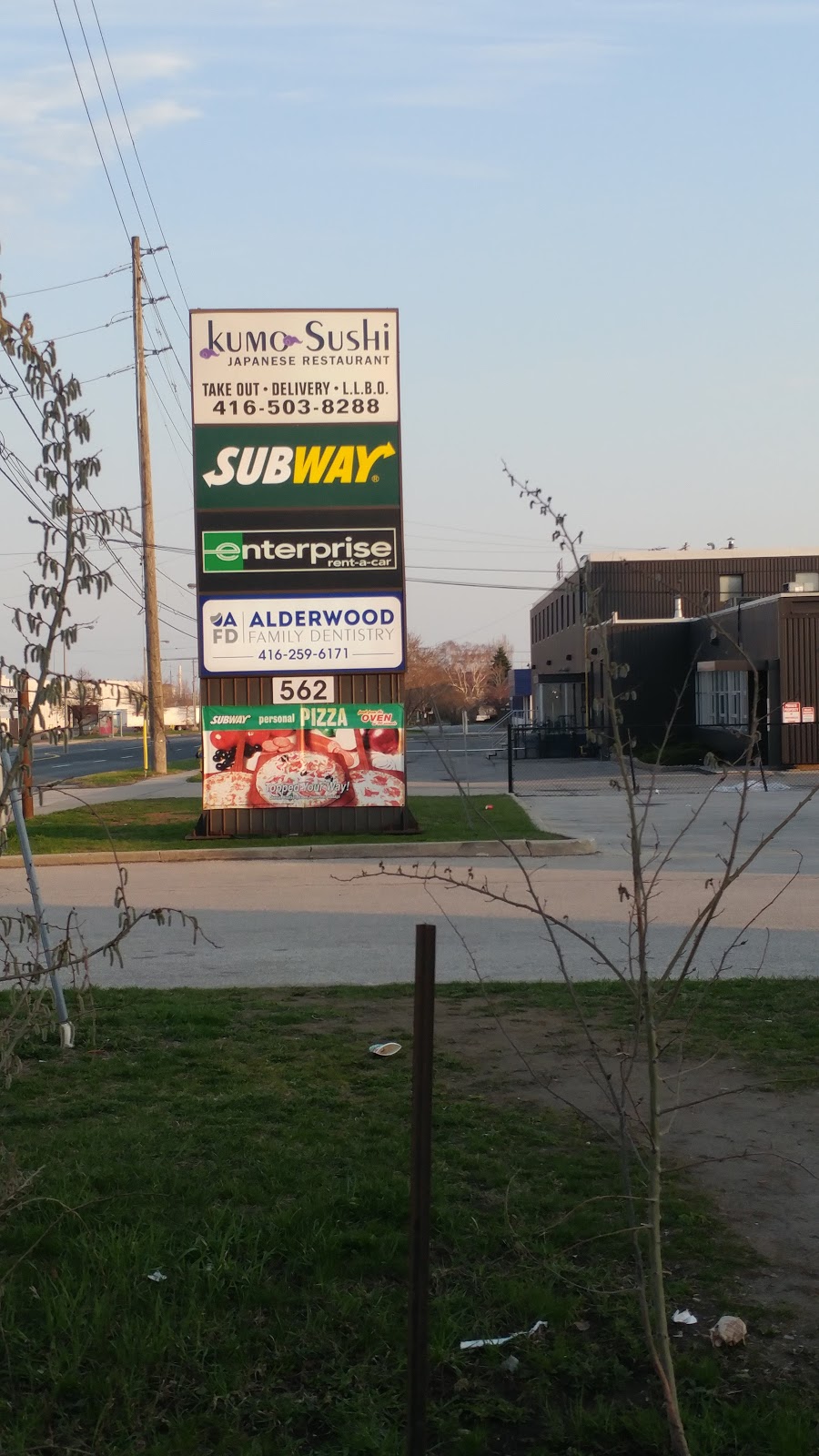 Subway | 562 Kipling Ave Unit 3, Toronto, ON M8Z 5E8, Canada | Phone: (416) 915-0556