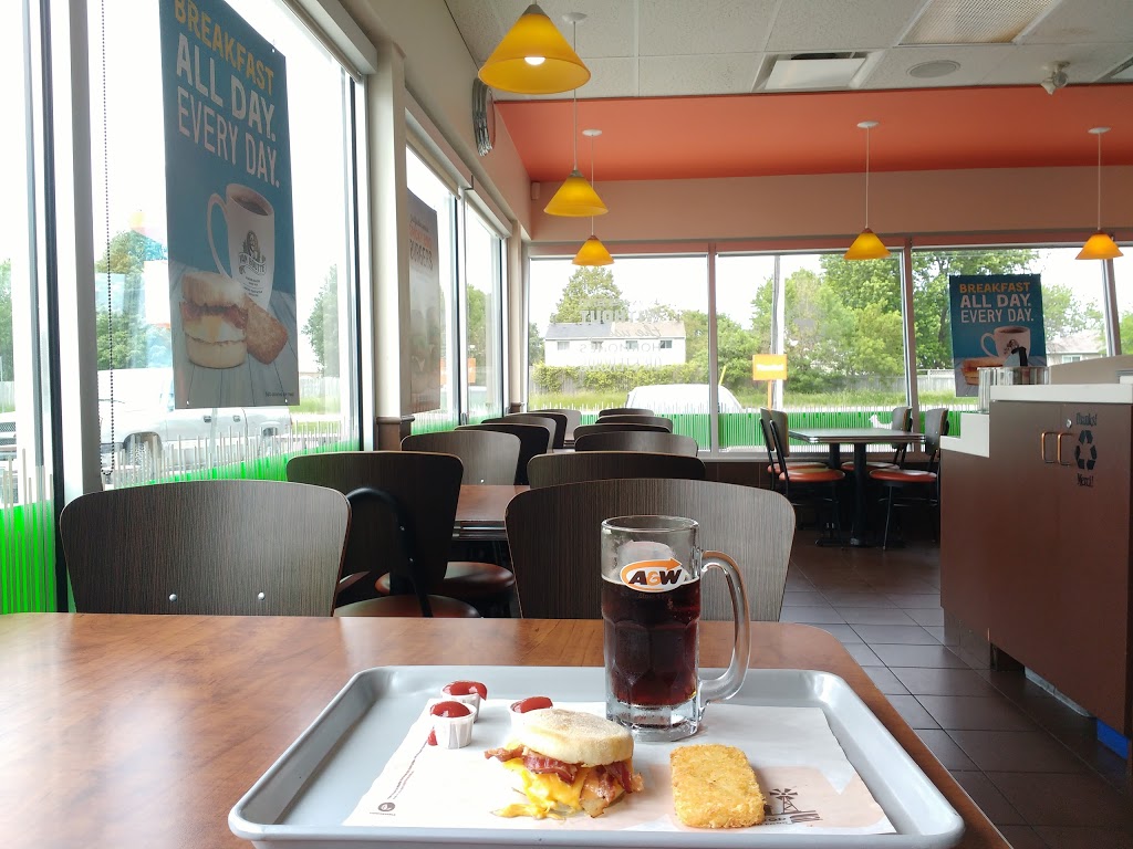 A&W Canada | 1219 Confederation St, Sarnia, ON N7S 4M7, Canada | Phone: (519) 344-1219