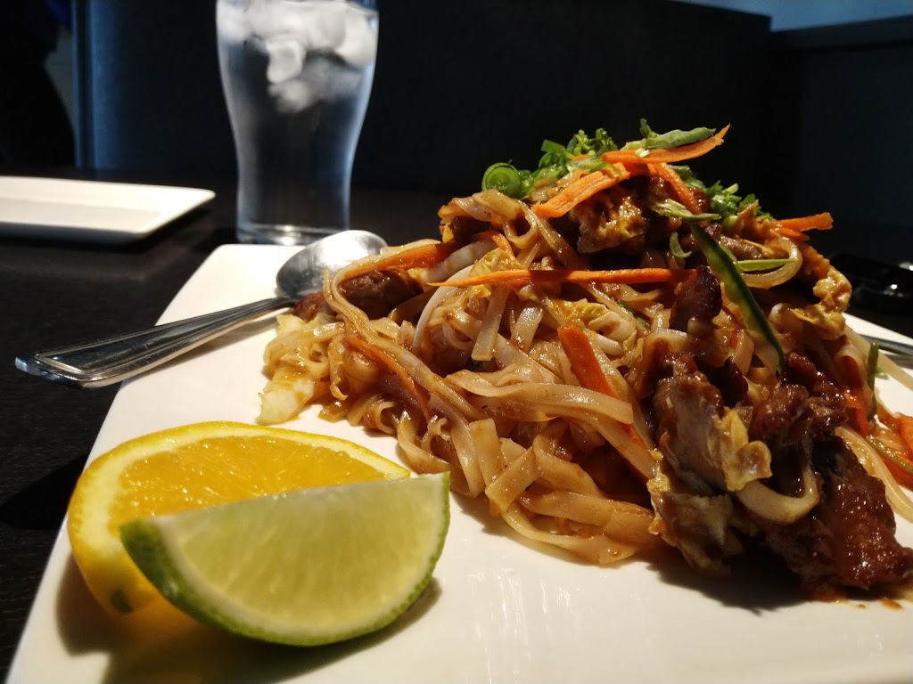 Thai Hut Restaurant | 641 Erie St, Stratford, ON N5A 2N9, Canada | Phone: (519) 273-6488