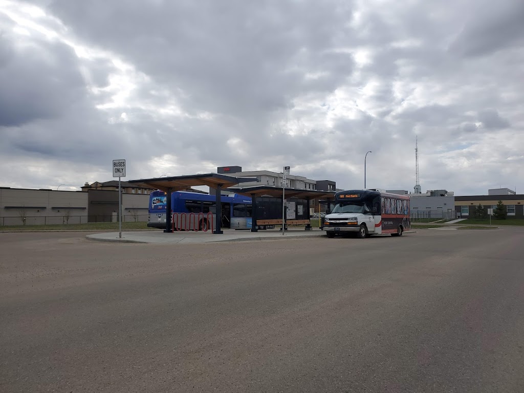 Fort Sask Transit Park & Ride | 201 Town Crest Rd, Fort Saskatchewan, AB T8L 0G7, Canada | Phone: (780) 992-6218