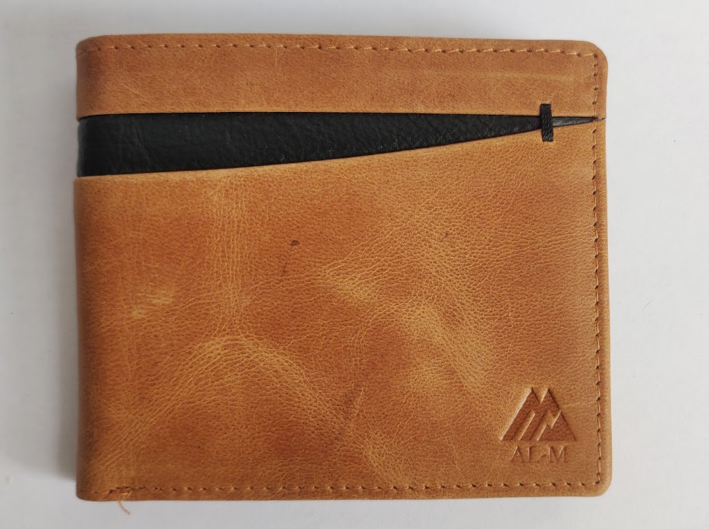 Mount leather & apparel inc. | 81 Elmsdale Rd, Elmsdale, NS B2S 1K7, Canada | Phone: (902) 497-0071
