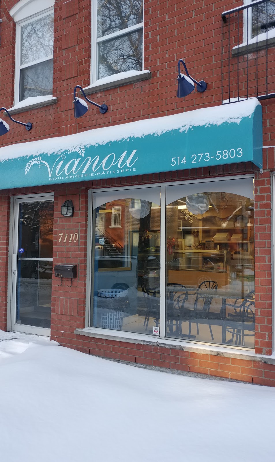 Vianou Boulangerie-Patisserie | 7110 Rue Alexandra, Montréal, QC H2S 3J4, Canada | Phone: (514) 273-5803