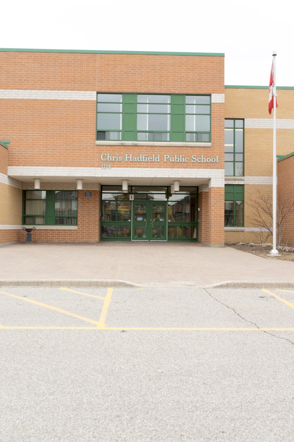 Chris Hadfield Public School | 1114 Woodward Ave, Milton, ON L9T 5P5, Canada | Phone: (905) 875-1876