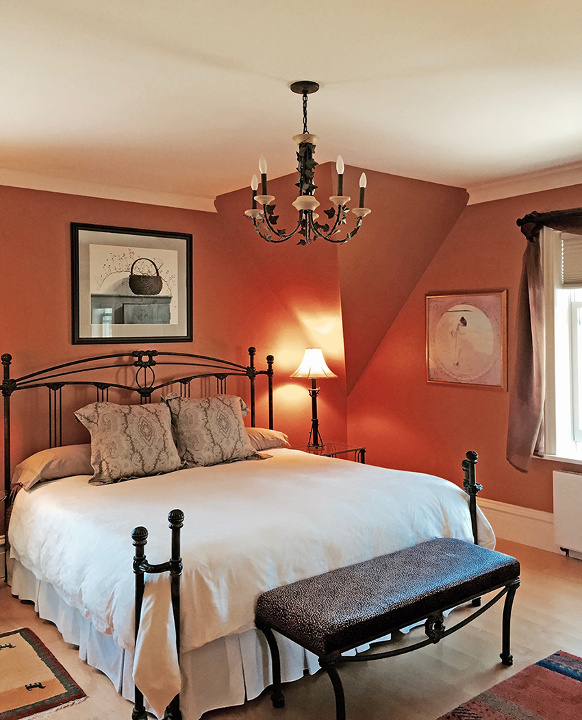 FarmHouse Inn PEI | 6123 PE-13, New Glasgow, PE C0A 1N0, Canada | Phone: (902) 360-3600