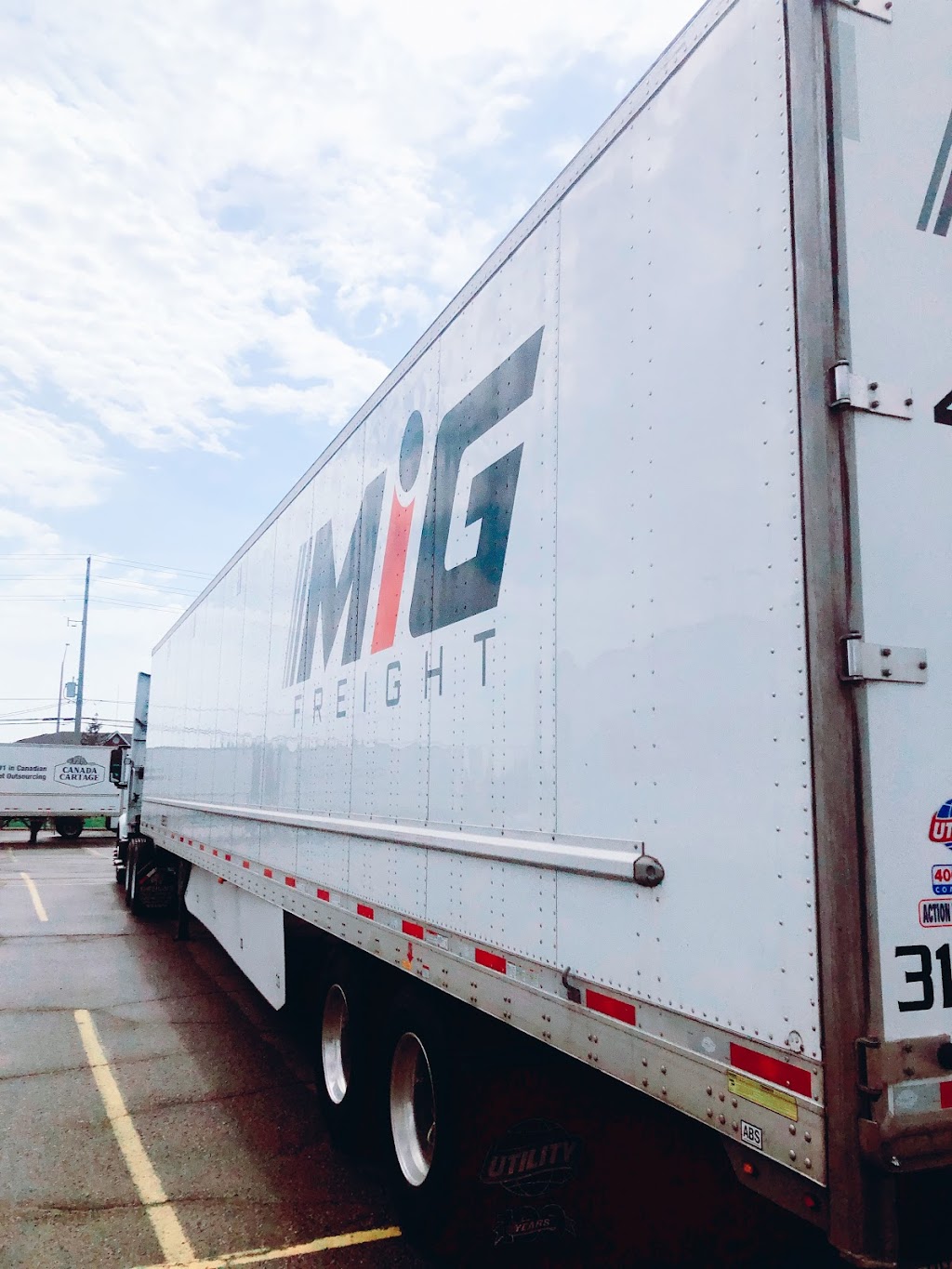 MIG Freight | 136 East Dr, Brampton, ON L6T 1C1, Canada | Phone: (437) 800-1200