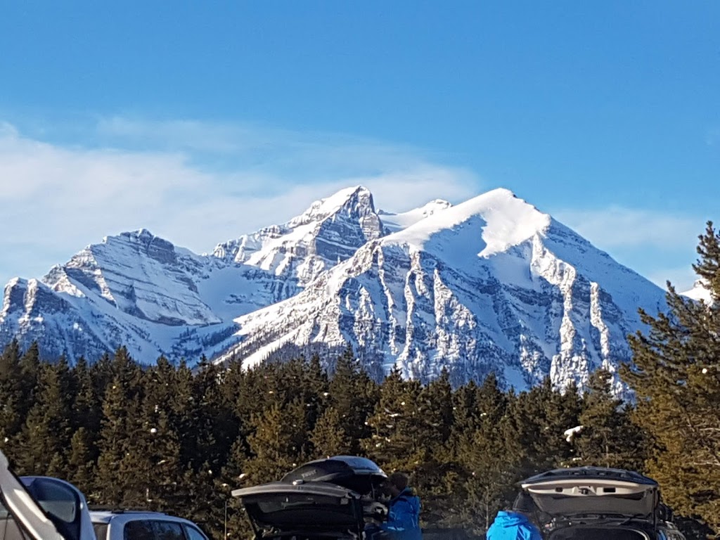 The Lake Louise Ski Resort Daycare | 1 Whitehorn Rd, Lake Louise, AB T0L 1E0, Canada | Phone: (403) 522-3555