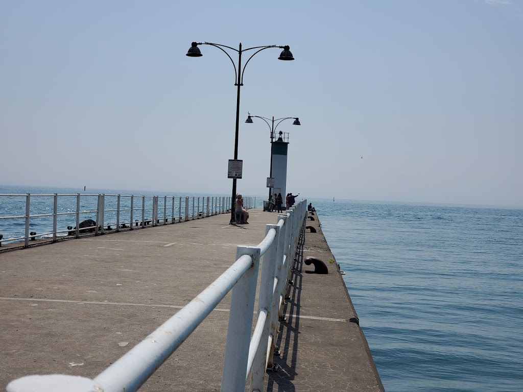 Lakeview Park Pier | 1500 Simcoe St S, Oshawa, ON L1H 8S8, Canada