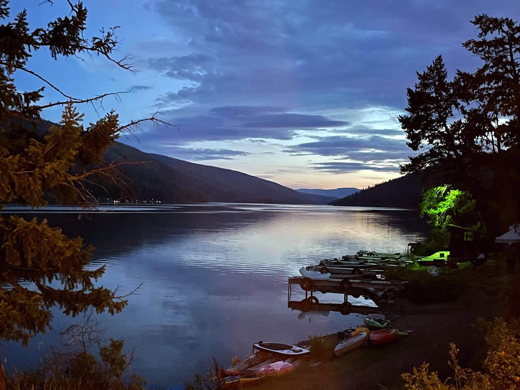 White Moose Resort | 3022 Loon Lake Rd, Cache Creek, BC V0K 1H1, Canada | Phone: (250) 459-2258