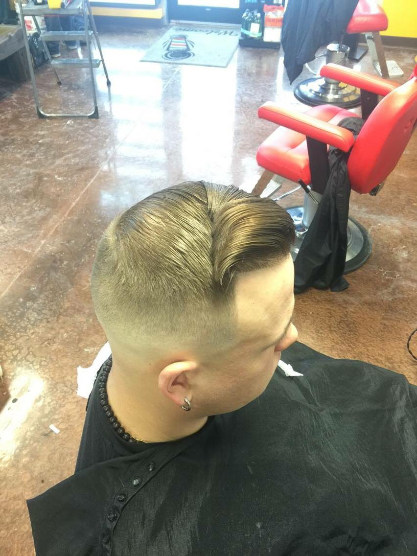 Nolan Hill Barber Shop | 8 Nolan Hill Blvd NW #242, Calgary, AB T3R 0X2, Canada | Phone: (403) 475-5668