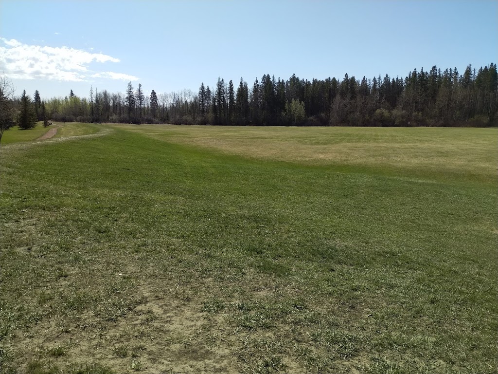 Malboro Off-leash Park | 49 Marlboro Dr, Spruce Grove, AB T7X 2L5, Canada | Phone: (780) 962-2031