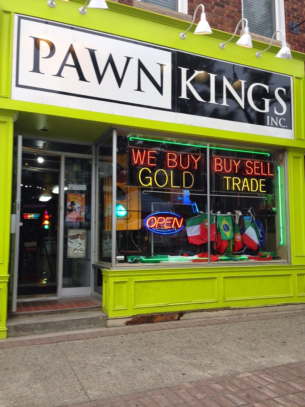 Pawn Kings inc | 73 Main St N, Brampton, ON L6X 1M8, Canada | Phone: (905) 497-7296