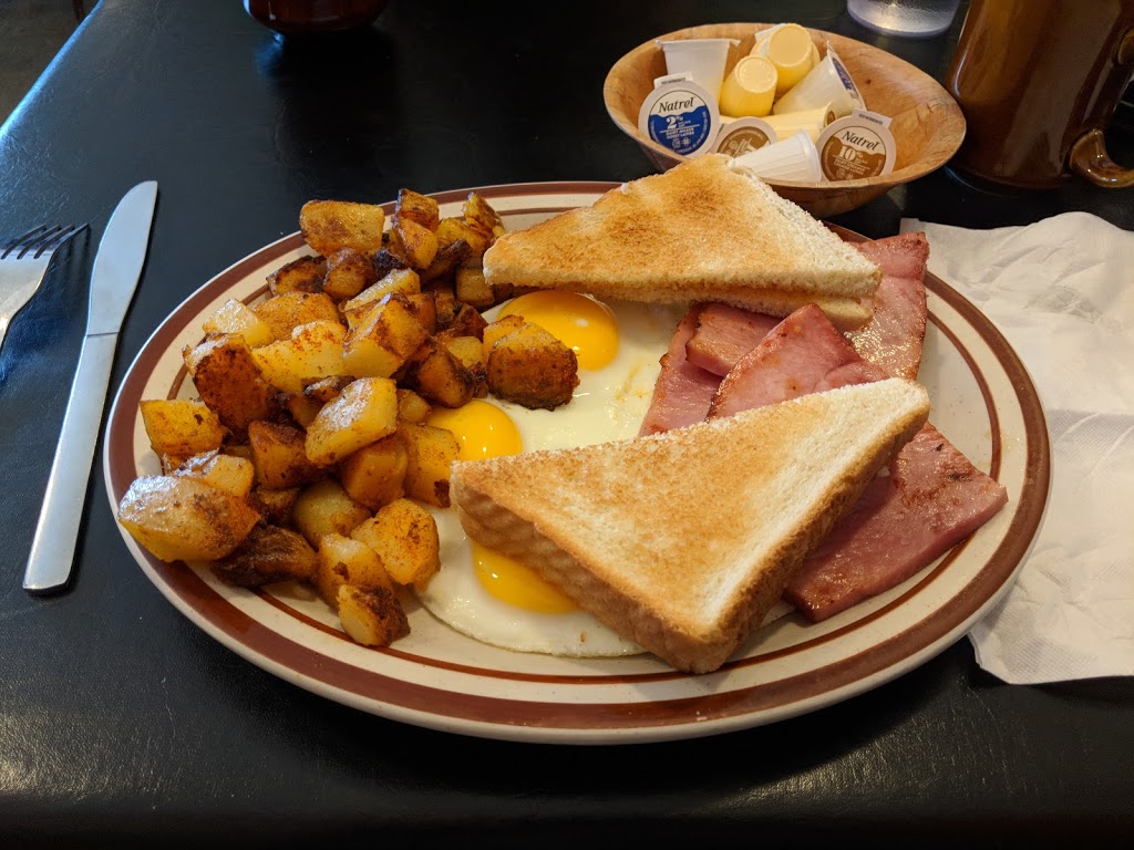 Rozies Breakfast Cafe | 25 Main street, St. Catharines, ON L2N 4T6, Canada | Phone: (905) 938-0479