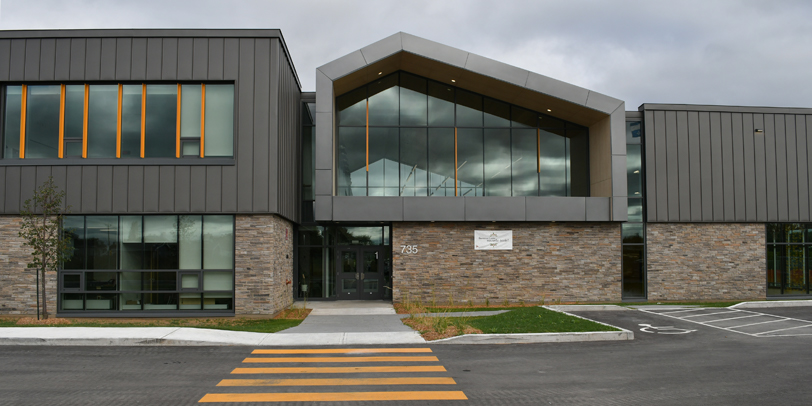 School Le Rocher | 735 rue du Parchemin, Saint-Amable, QC J0L 1N0, Canada