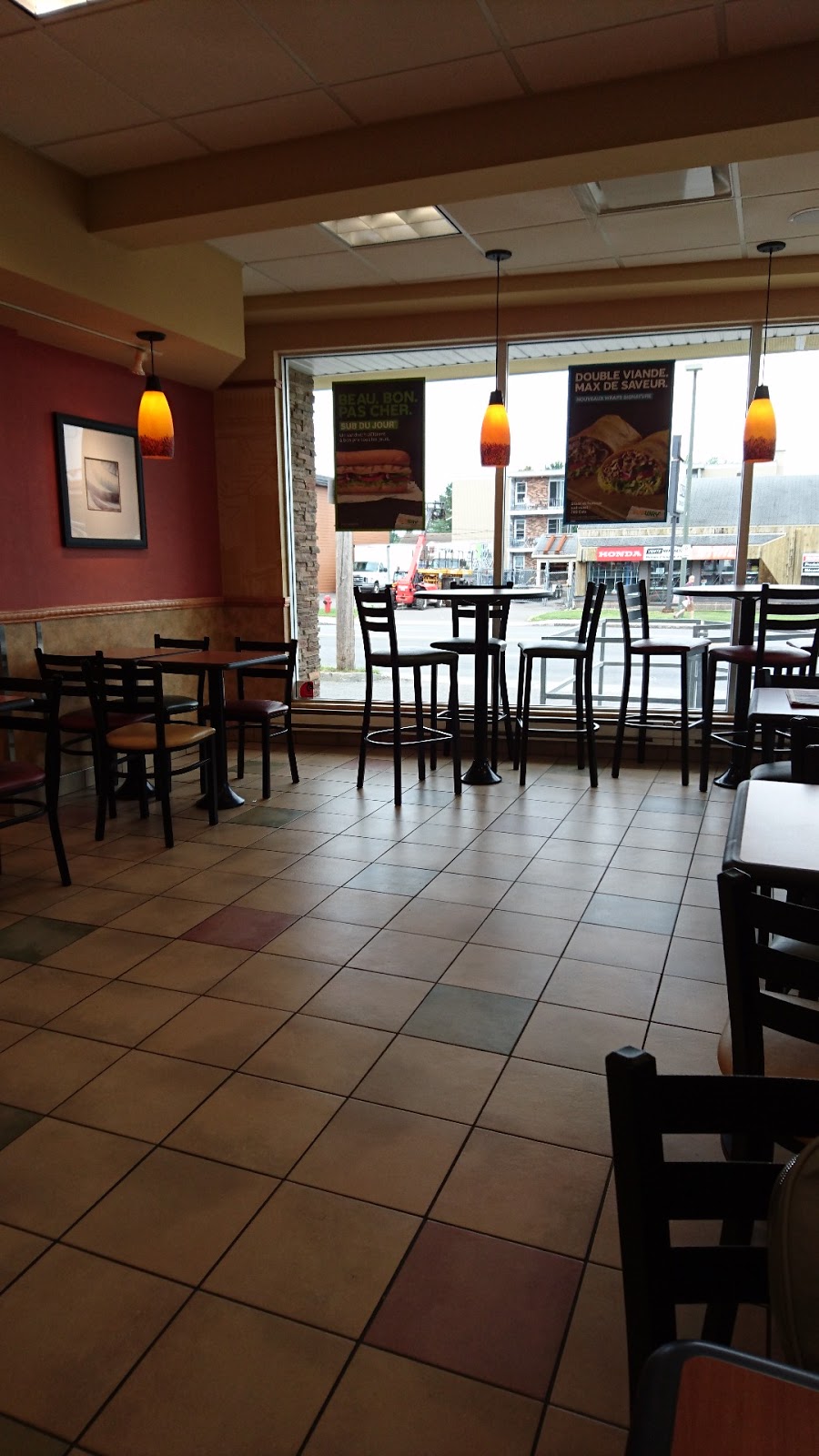 Subway | 14034 Boulevard Henri-Bourassa, Québec, QC G1G 3Y8, Canada | Phone: (418) 626-4440