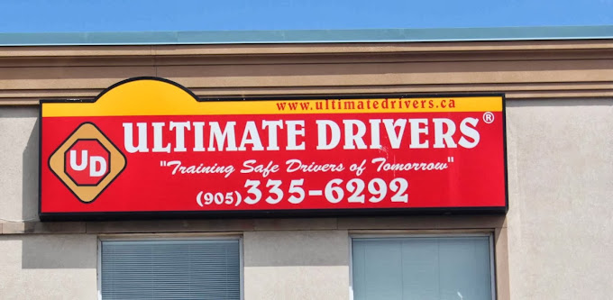 Ultimate Drivers Burlington | 591 Brant St, Burlington, ON L7R 2G6, Canada | Phone: (905) 335-6292