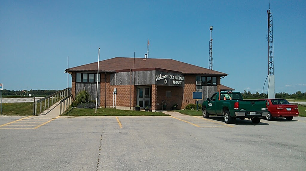 Goderich Municipal Airport | 33874 Airport Rd, Goderich, ON N7A 3Y2, Canada | Phone: (519) 524-2915