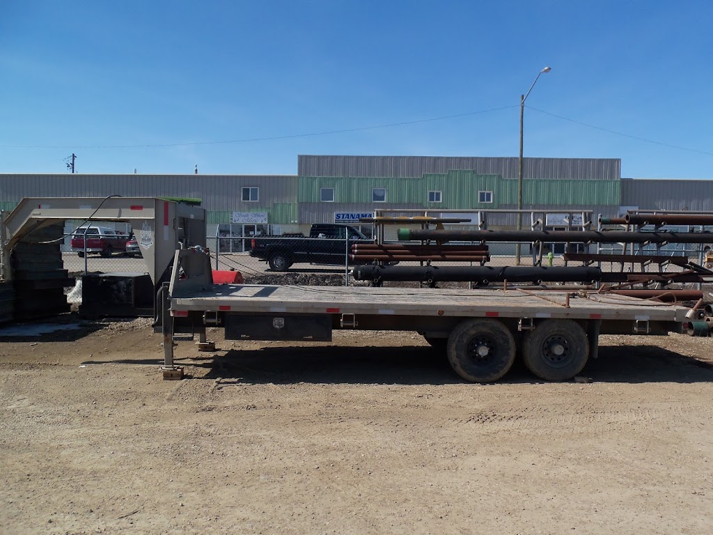 Garnets Oilfield Trucking Inc | 4025 Charles St, Red Deer, AB T4S 2B3, Canada | Phone: (403) 346-7668