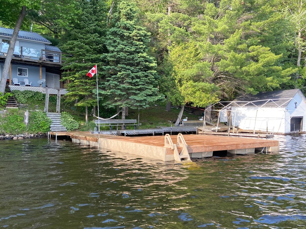 Cottage Docks Muskoka | 225 Stephenson Rd 12, Utterson, ON P0B 1M0, Canada | Phone: (877) 565-0551