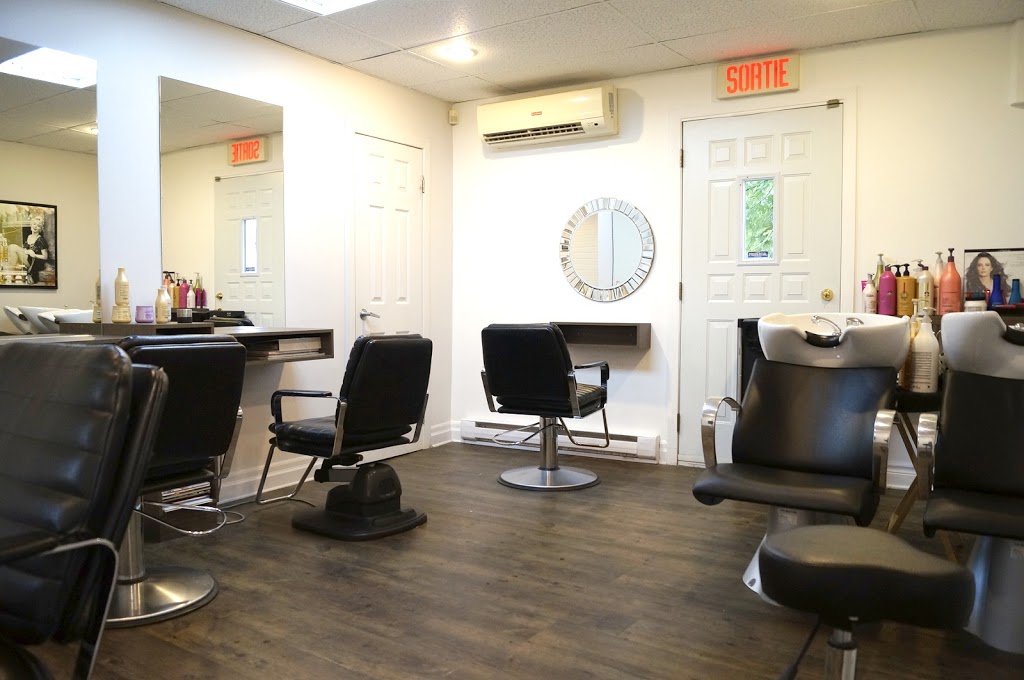 Salon de Coiffure Edith Ltee | 11900 Rue Notre-Dame Est, Pointe-aux-Trembles, QC H1B 2Y3, Canada | Phone: (514) 645-0505