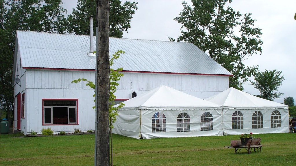 Chapiteaux Des Chenaux | 350 Chemin de lÎle du Sable, Sainte-Anne-de-la-Pérade, QC G0X 2J0, Canada | Phone: (418) 325-3029