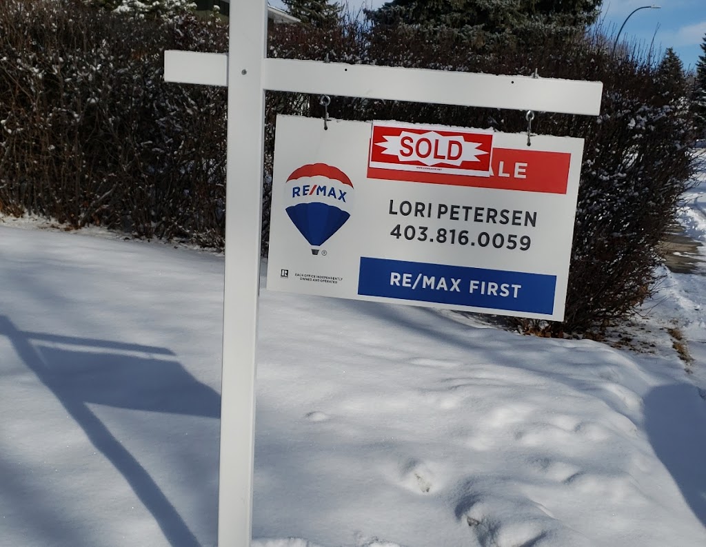 Lori Petersen - Associate Broker - Re/Max First | 8820 Blackfoot Trail SE #115, Calgary, AB T2J 3J1, Canada | Phone: (403) 816-0059