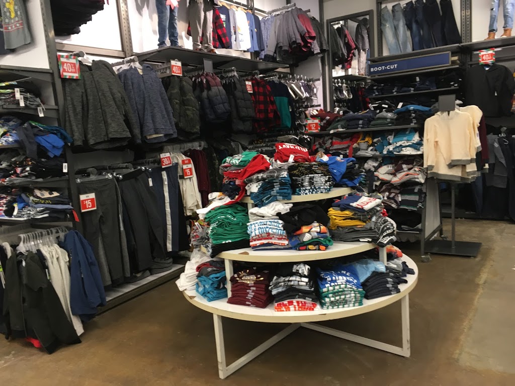 Old Navy | 1723 Preston Ave N #200, Saskatoon, SK S7N 4V2, Canada | Phone: (306) 653-4420