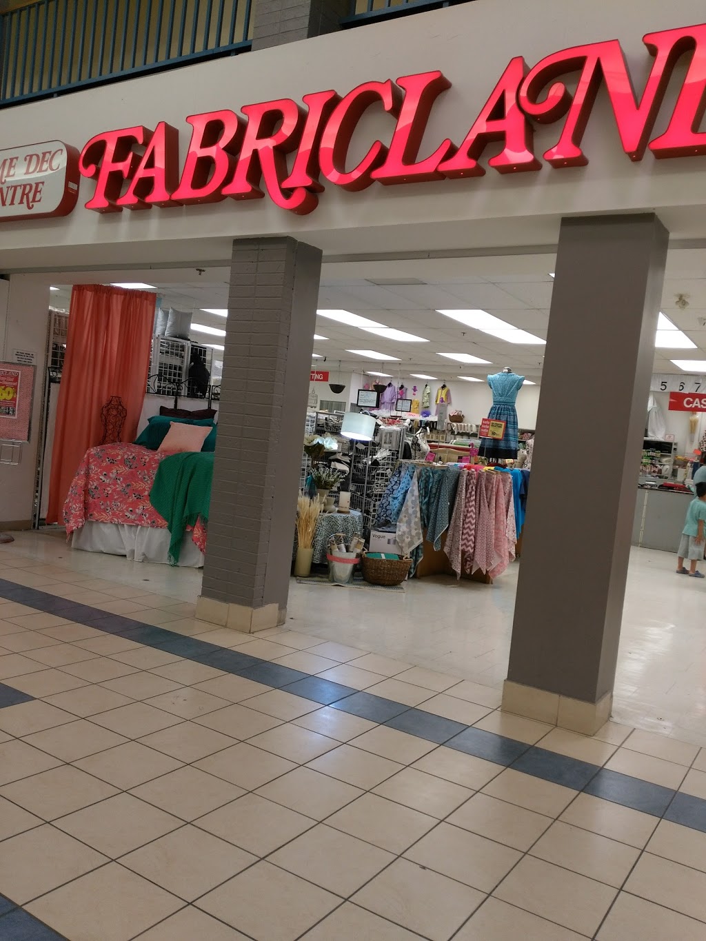 Fabricland - Home Decor Centre | 499 Main St S #114A, Brampton, ON L6Y 1N7, Canada | Phone: (905) 451-1027