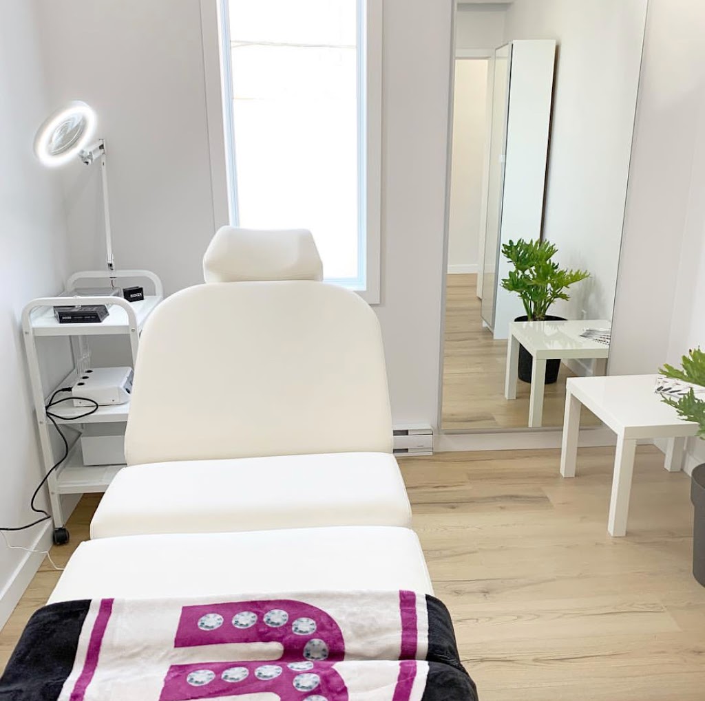 EsthetiK - Clinique de soins esthétique | 2400 Rue Centre #102, Montréal, QC H3K 1J8, Canada | Phone: (514) 973-5943