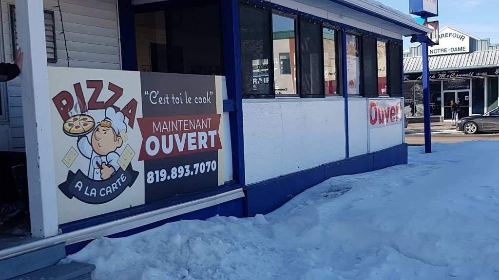 Pizza à la carte | 314 Rue Notre Dame, Gatineau, QC J8P 1L1, Canada | Phone: (819) 893-7070