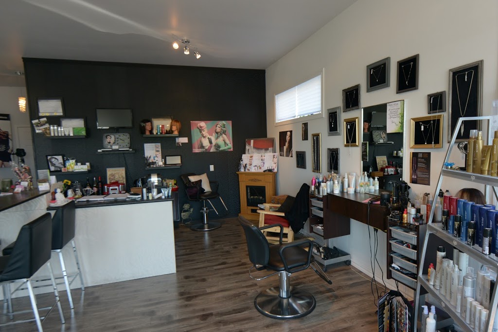 Centre Trend Coiffure | 1141 Rue Bellevue, Saint-Lambert-de-Lauzon, QC G0S 2W0, Canada | Phone: (418) 882-8033