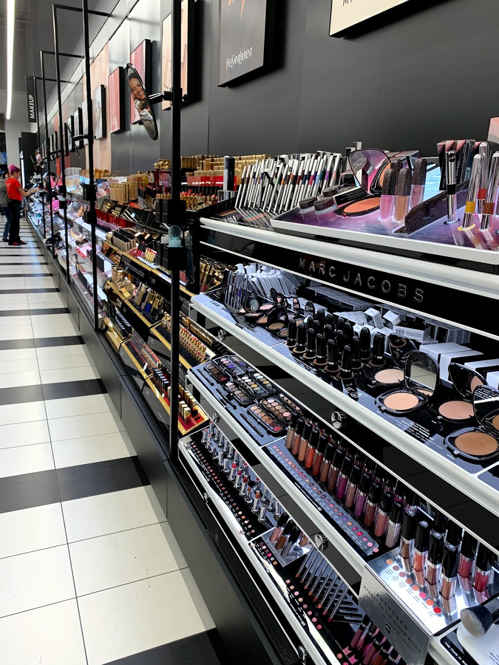 SEPHORA | 6075 Mavis Road Space #19, Mississauga, ON L5R 4G6, Canada | Phone: (289) 814-7740